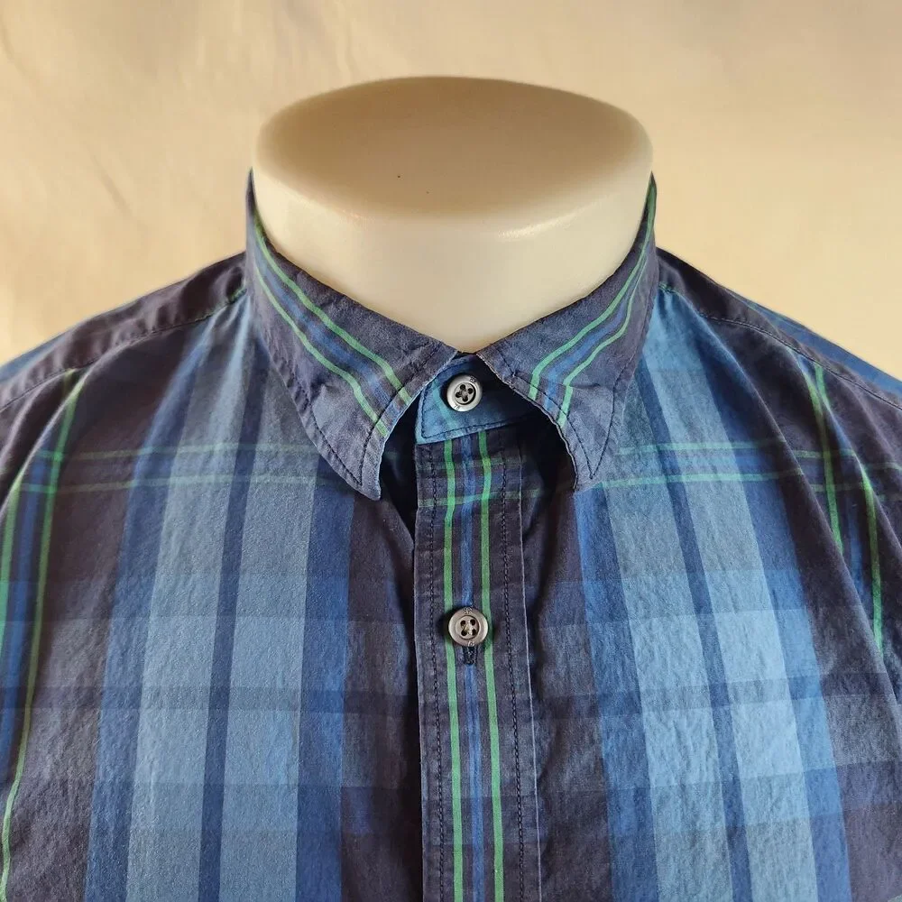 Banana Republic Shirt Mens Medium Blue Button Up Plaid Slim Fit Soft Wash Casual